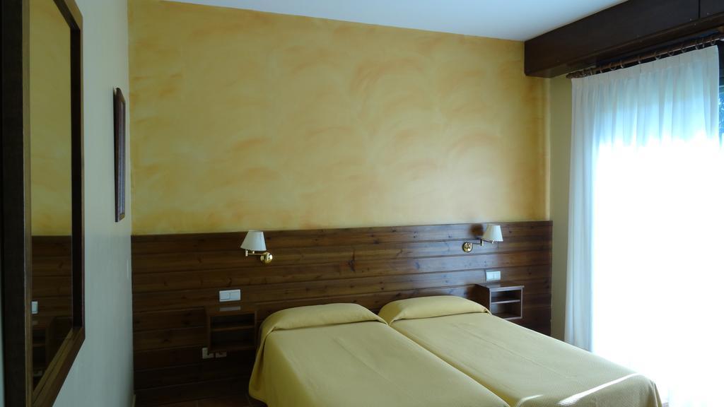 Hotel Pla Del Pi Пратс-и-Сансор Номер фото